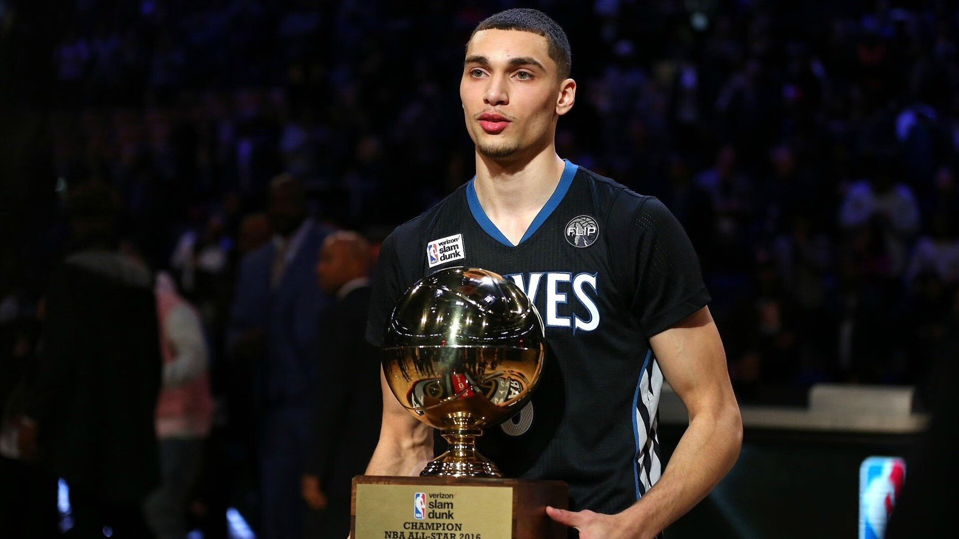 MILAN SPORTS-《堡垒之夜》新皮肤及战斗通行证火爆热销，堡垒之夜来看看这些战士